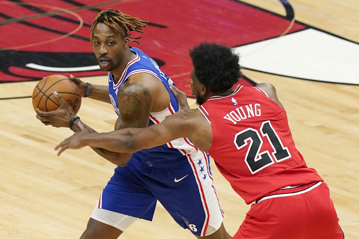曝雄鹿或将鹈鹕纳入字母哥交易！NBA转会市场再掀波澜